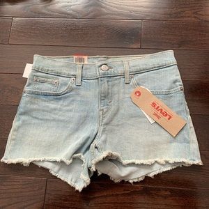 Levi’s Shortie Shorts